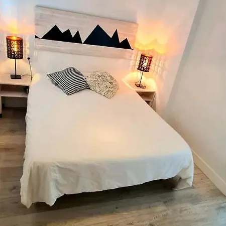 Проживание в семье La Casa De Fer
